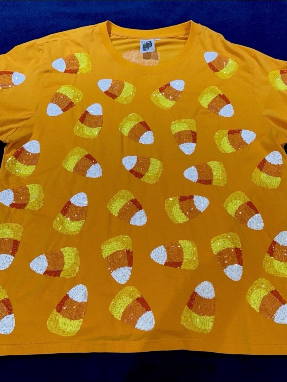 🎃Fabulous Queen Of Sparkles XL (Oversized) Candy Corn Sequined Tee EUC